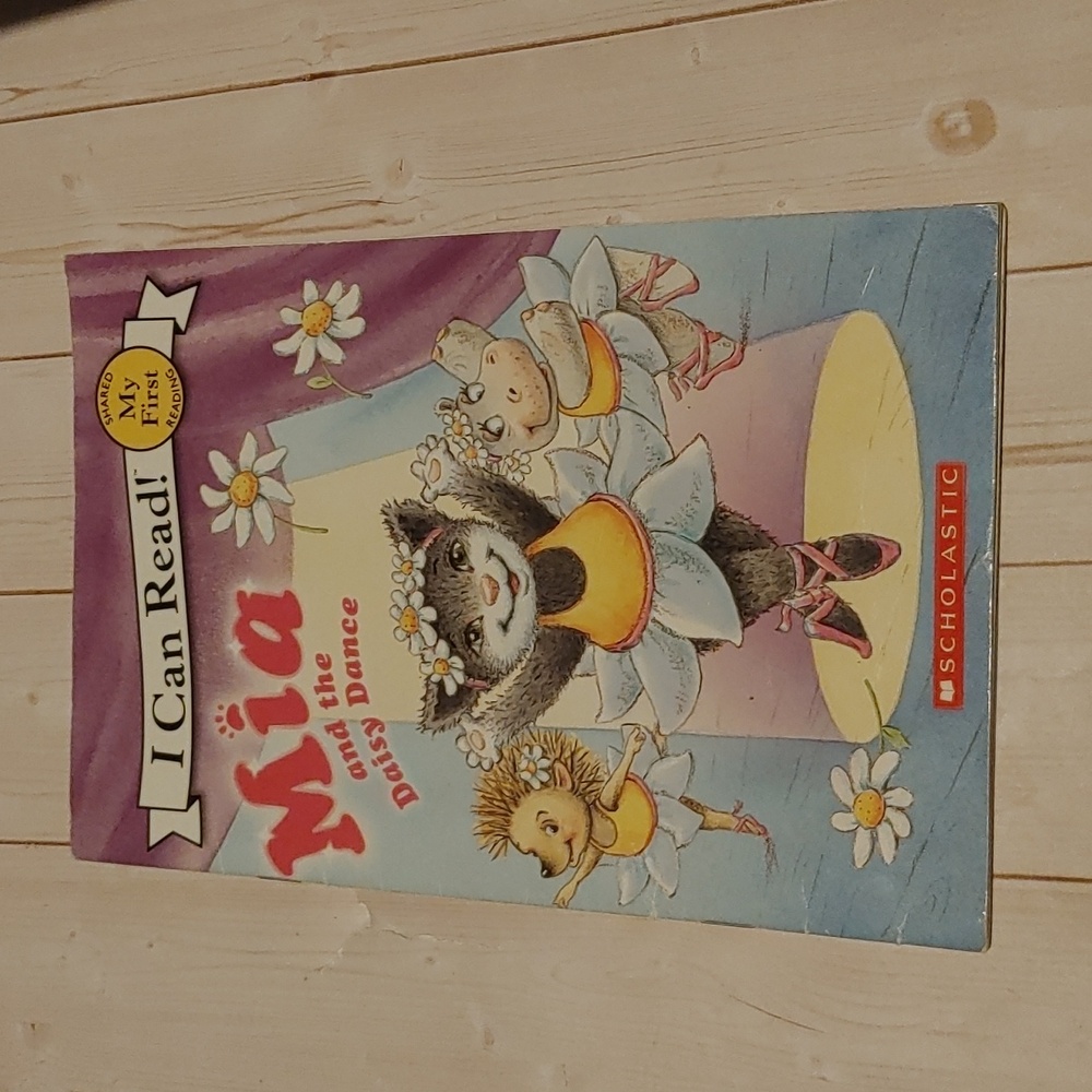 Mia And The Daisy Dance Scholastic I Can Read Easy Reader Book Learners
